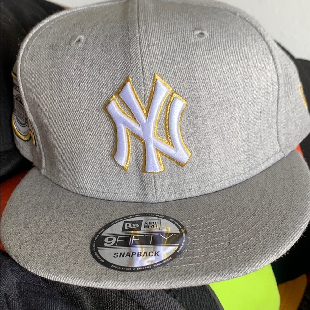 New York Yankee SnapBack